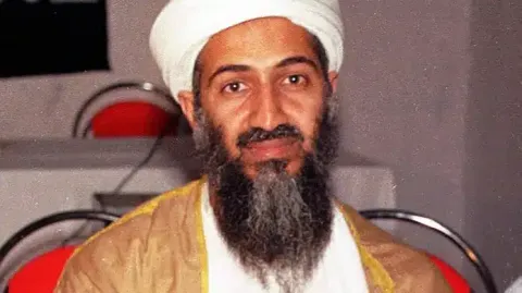 A esposa de Osama Bin Laden revelou as últimas palavras dele