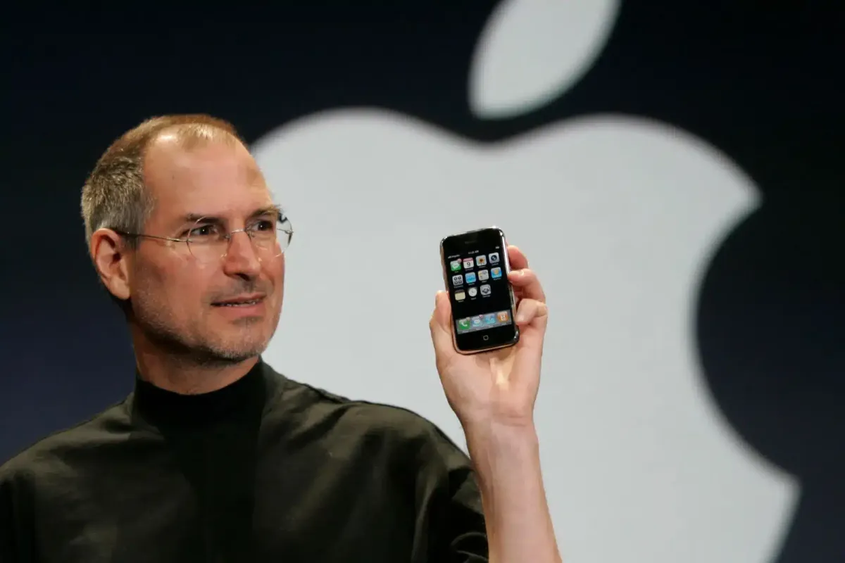 A pergunta que Steve Jobs se fazia todos os dias para evitar