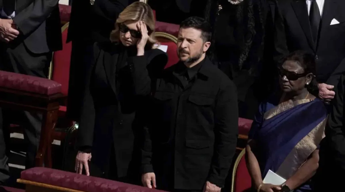 A razão pela qual Volodymyr Zelenskyy não usou terno no fune