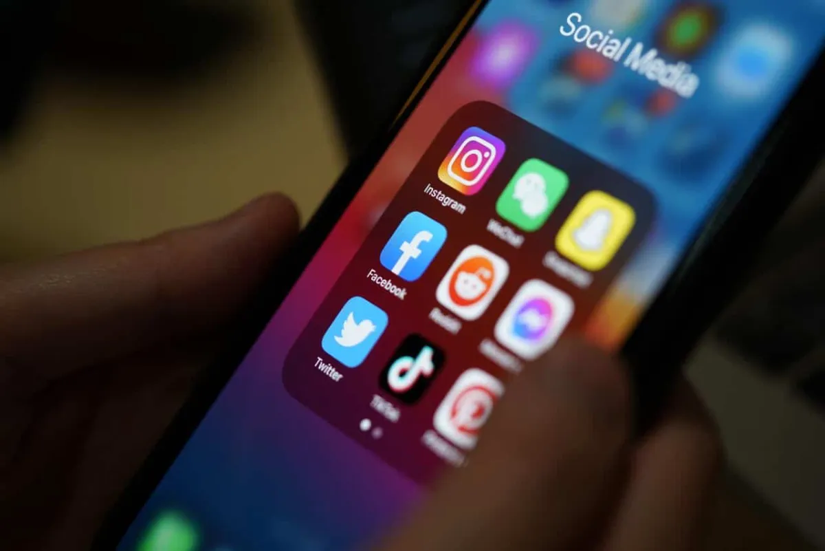 Alerta urgente emitido após 16 bilhões de senhas de redes so