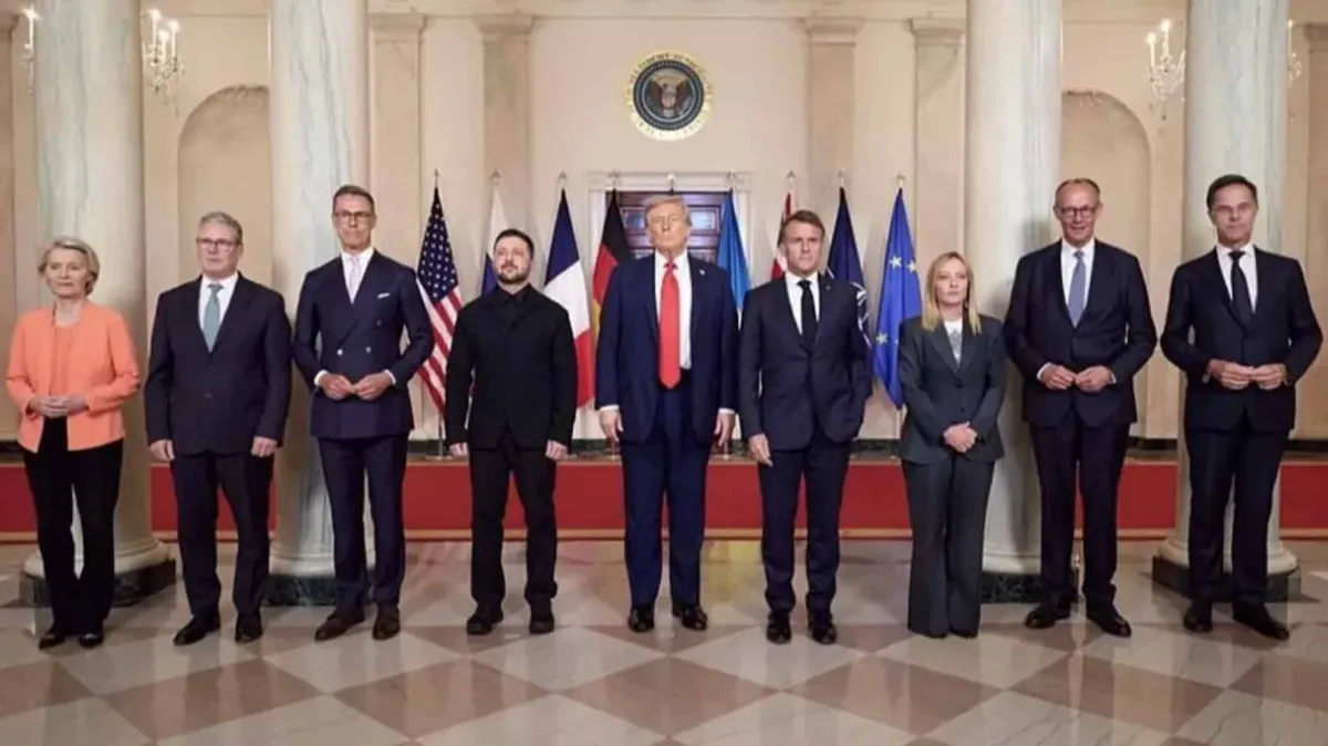 Altura de Trump volta a ser questionada após imagem de encon