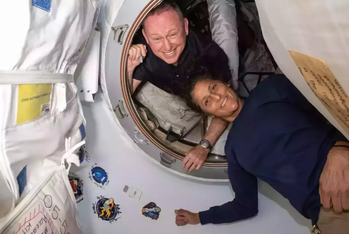 Astronautas da NASA, que estão presos no espaço até 2025, qu