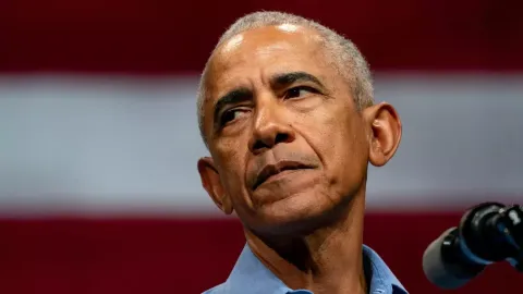 Barack Obama quebra o silêncio sobre vídeo racista compartil