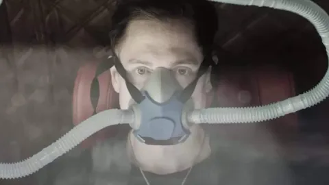 Biohacker que gasta US$ 2 milhões para ‘viver para sempre’ r