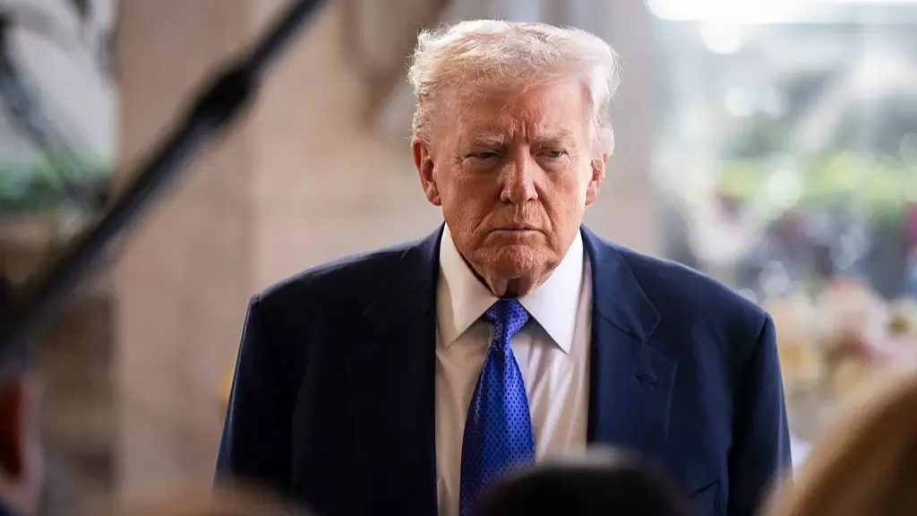 Casa Branca remove silenciosamente vídeo racista após Donald