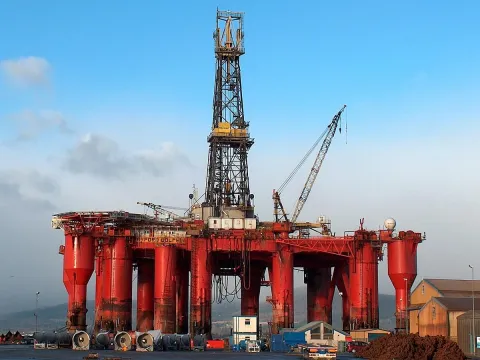 Cinco mergulhadores sofreram a morte mais horrível que se possa imaginar em acidente em plataforma de petróleo