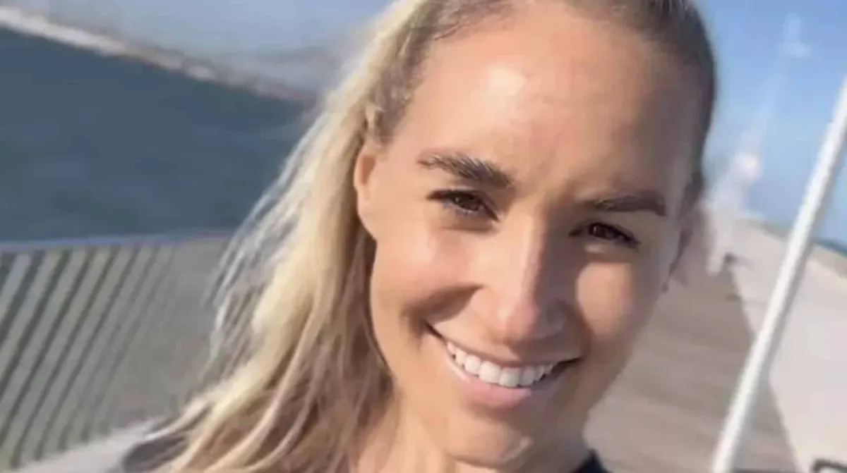 Cirurgião explica a mulher ‘saudável e em forma’, de 39 anos