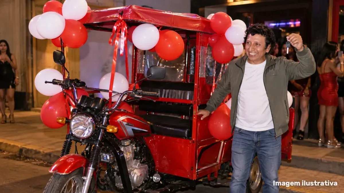 Clube adulto no Peru sorteia mototáxi zero-quilômetro entre