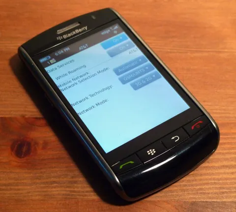 Como a BlackBerry passou de uma empresa avaliada em $ 85 bil