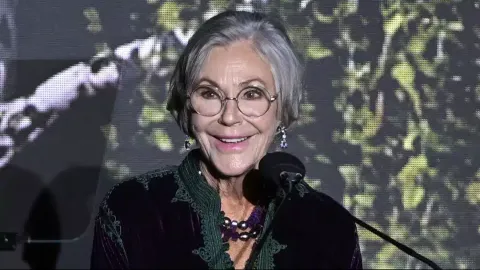 Como a mulher mais rica do mundo, que você provavelmente nun