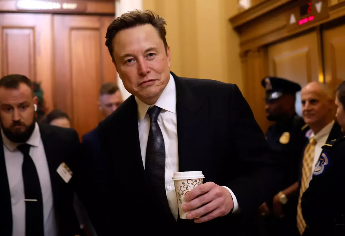 Como Elon Musk fez ações da Tesla caírem $14.000.000.000 com