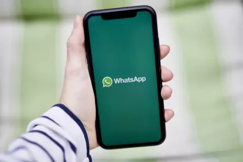 Conheça os celulares que ficarão sem WhatsApp a partir de 1º