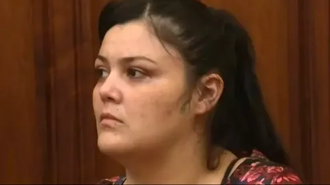Detenta que teve “bebê milagroso” após engravidar usando dut