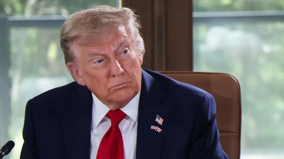 Donald Trump afirma que os EUA agora têm ‘controle total’ do