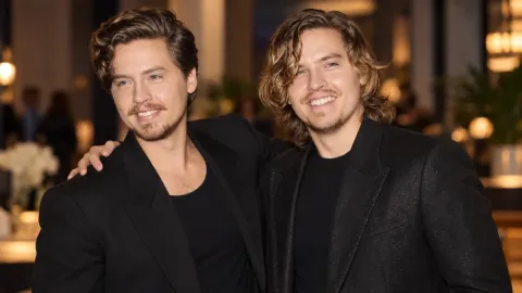 Dylan Sprouse diz que ele e Cole são “filhos de incesto” apó