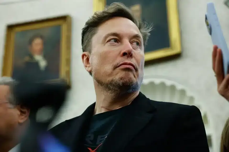 Elon Musk faz alerta preocupante: Estes dois países podem de