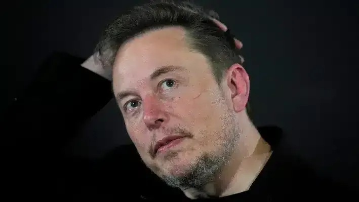 Elon Musk provavelmente se tornará o primeiro trilionário do