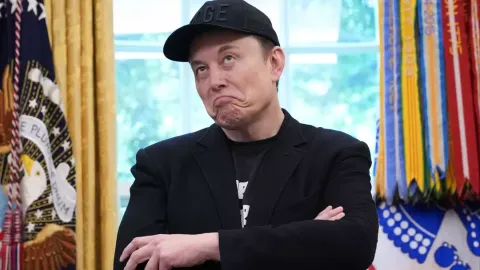 Elon Musk quebra o silêncio após ser citado nos arquivos de 