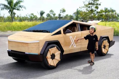 Elon Musk responde depois que homem construiu um Cybertruck  de madeira totalmente funcional  por $ 15.000