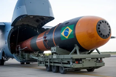 Essa é a bomba mais poderosa do Brasil, considerada a “mãe d