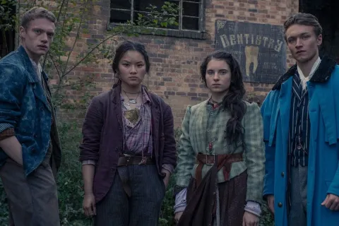 Está na Netflix, tem 8 episódios e é considerada uma das sér