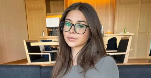 Estrela do OnlyFans revela valor impressionante que pessoas 