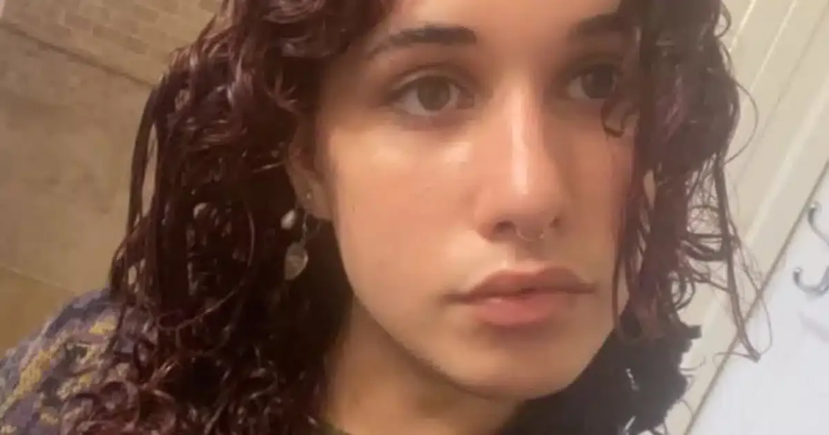 Estudante processa médicos após alegar ter sido ‘diagnostica