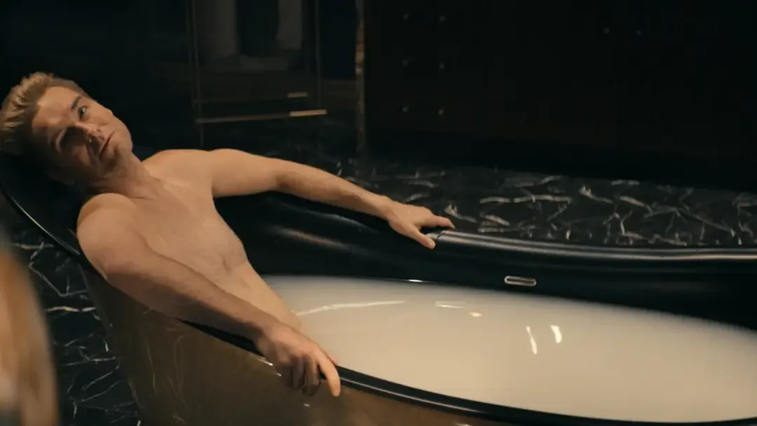 Fetiche de “lactofilia” do Capitão Pátria em The Boys, fanta