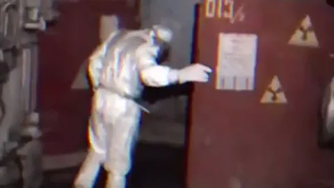 Filmagem arrepiante mostra o objeto mais perigoso da Terra, 