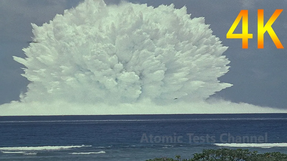 Filmagem incrível mostra o impacto de uma bomba nuclear send