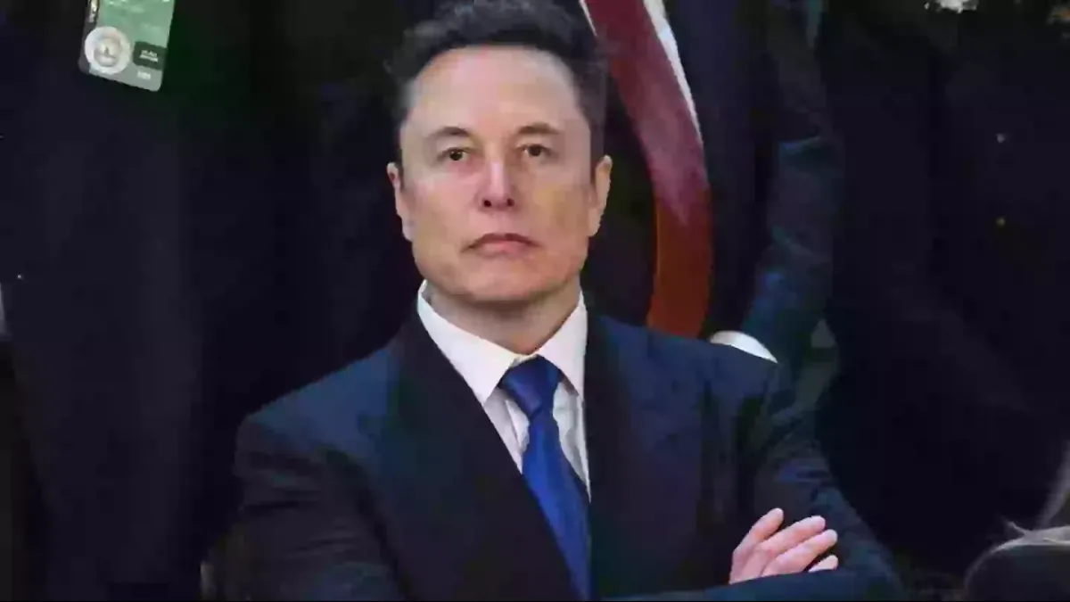 Fortuna de Elon Musk caiu $ 102 bilhões em 2 meses, e especi