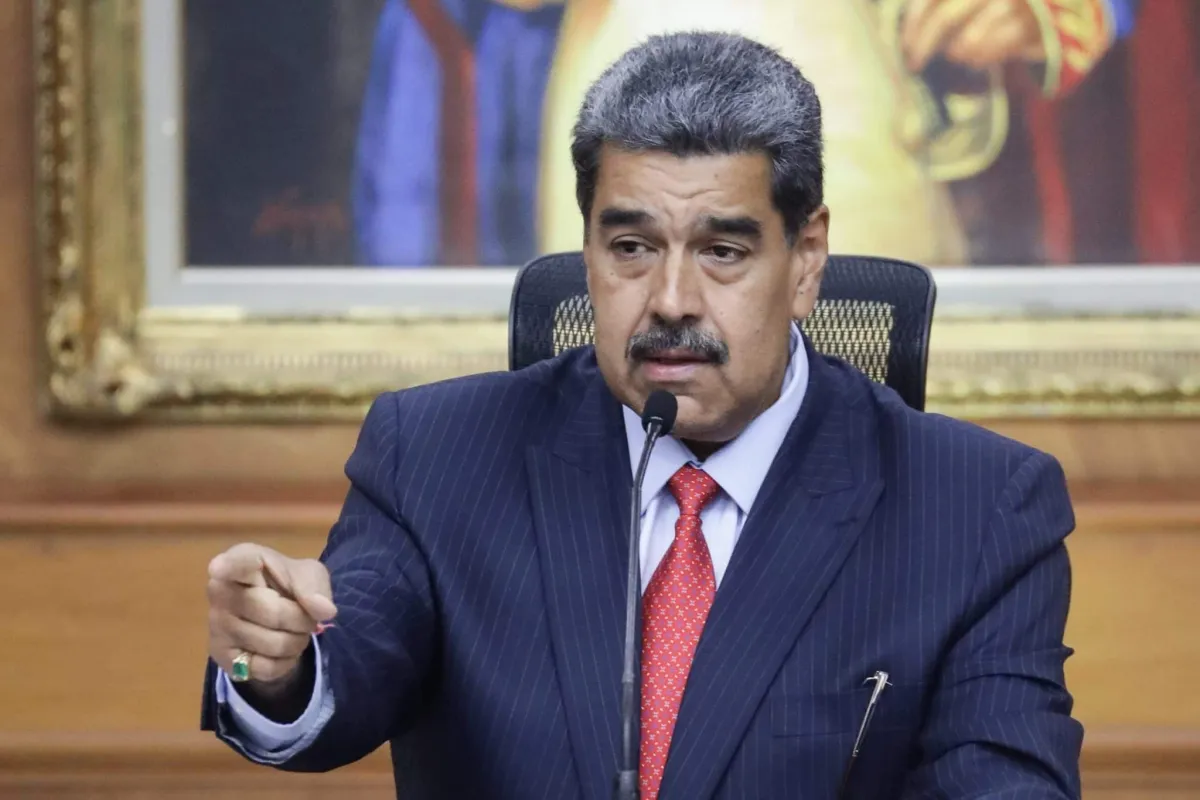 Guerra à vista? Maduro convoca alistamento militar na Venezu