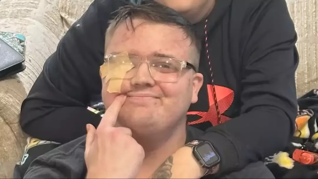 Homem de 26 anos diagnosticado com tumor cerebral inoperável