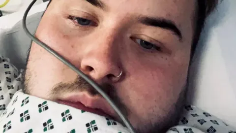 Homem enfrentou a perspectiva de viver apenas um ano aos 21 