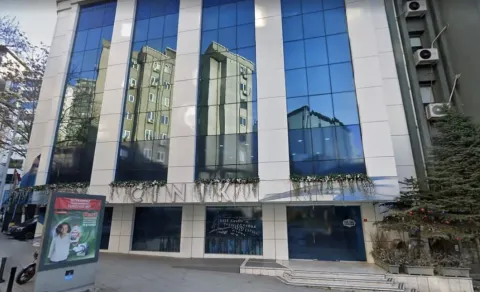Homem morre tragicamente após cirurgia de transplante capila