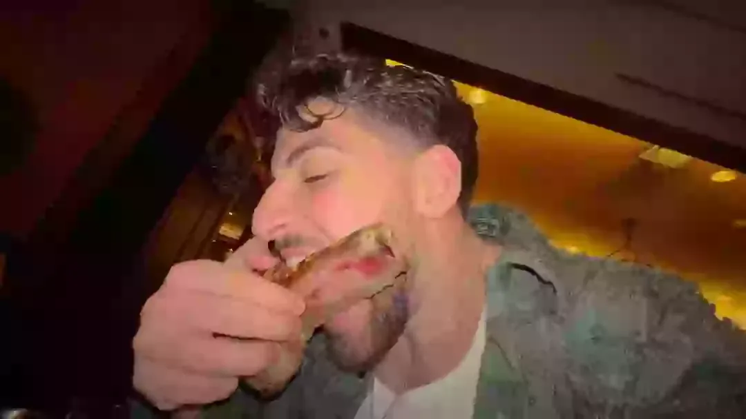 Homem que comeu apenas carne vermelha por 60 dias revela o i
