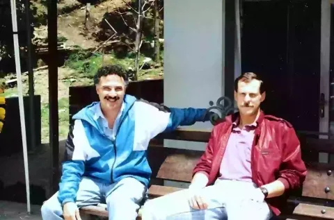 Homem que segurou o corpo de Pablo Escobar em um telhado exp