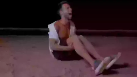 Homem reage à “maior cena da TV da história”, onde teve que 