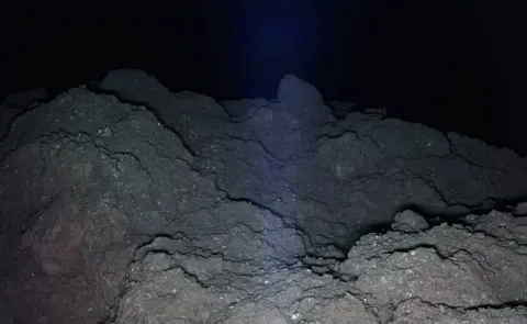 Imagem incrivelmente nítida de asteroide no espaço deixa pes