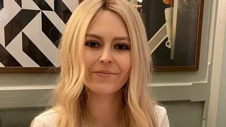 Jovem de 17 anos morreu de câncer de mama dois anos depois d