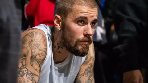 Justin Bieber faz um apelo urgente após uma confissão comove