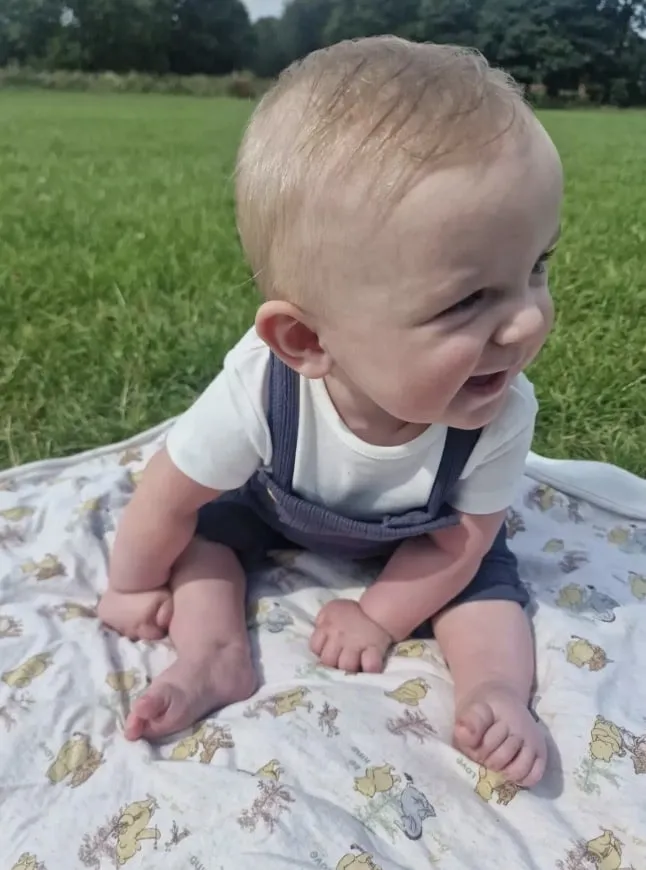 Mãe foi informada de que o filho tinha “síndrome do bebê fel