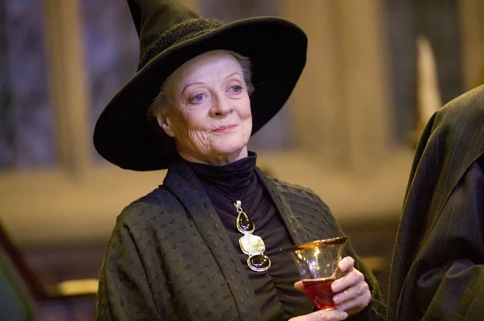 Maggie Smith: legado eterno nos palcos e nas telas