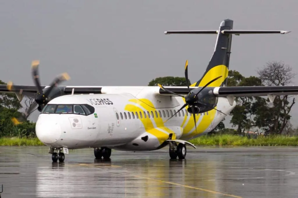 Maioria das vítimas da queda do avião da Voepass morreu de p