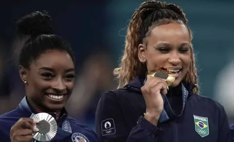 Medalhas têm imposto no Brasil?