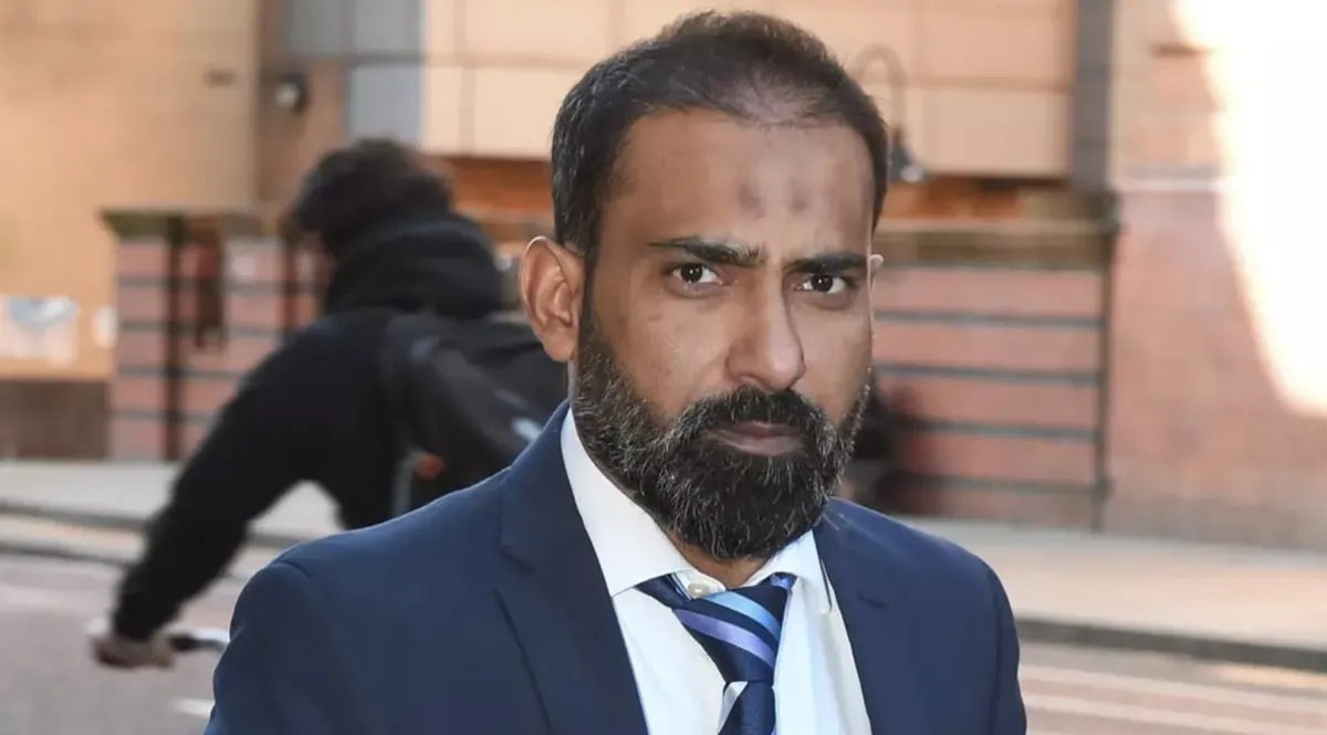 Médico é pego tendo relação sexual com enfermeira após deixa