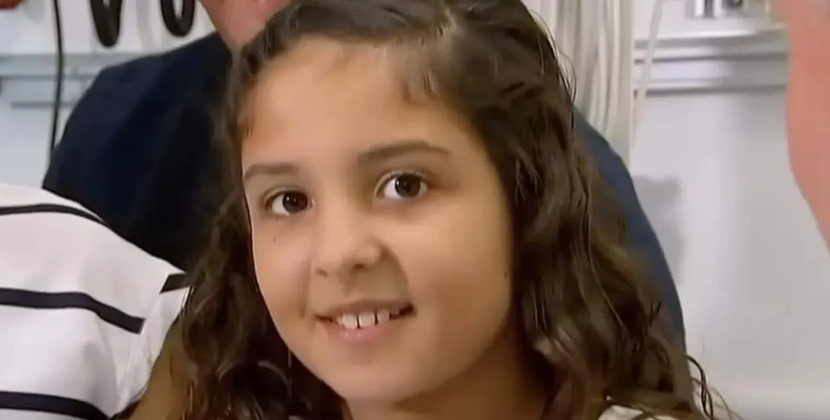 Menina de 10 anos se salvou de ser comida por jacaré usando