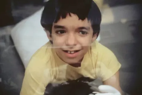 “Menino da bolha” passou a vida em câmaras plásticas e não p