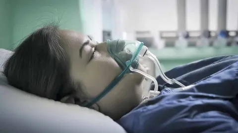 Mulher declarada morta por 2 minutos relata visão surreal