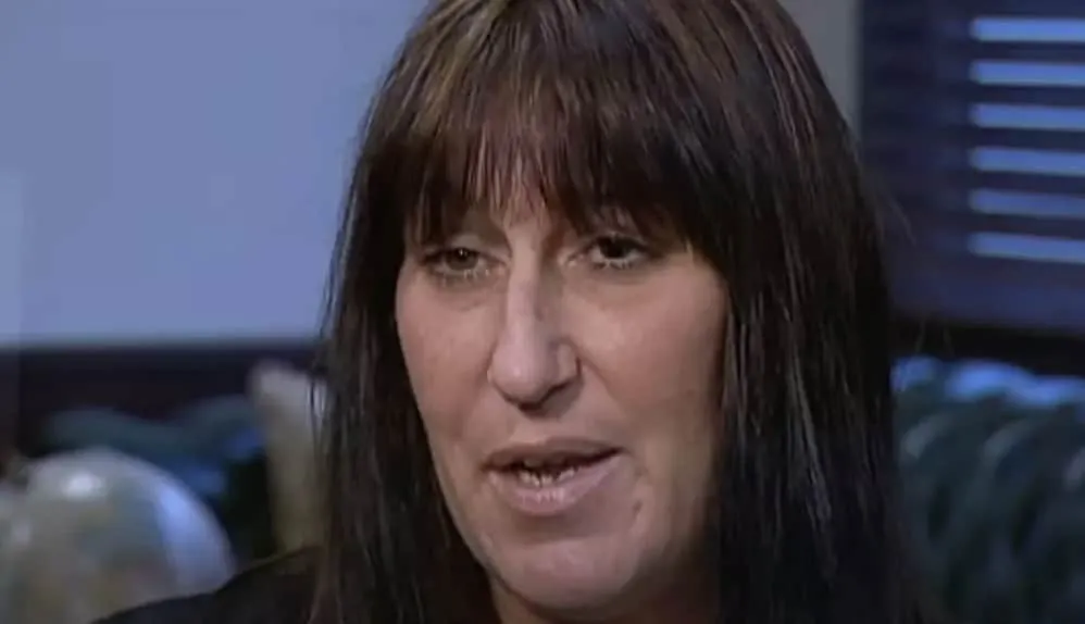 Mulher doou um rim para sua chefe e depois foi demitida por